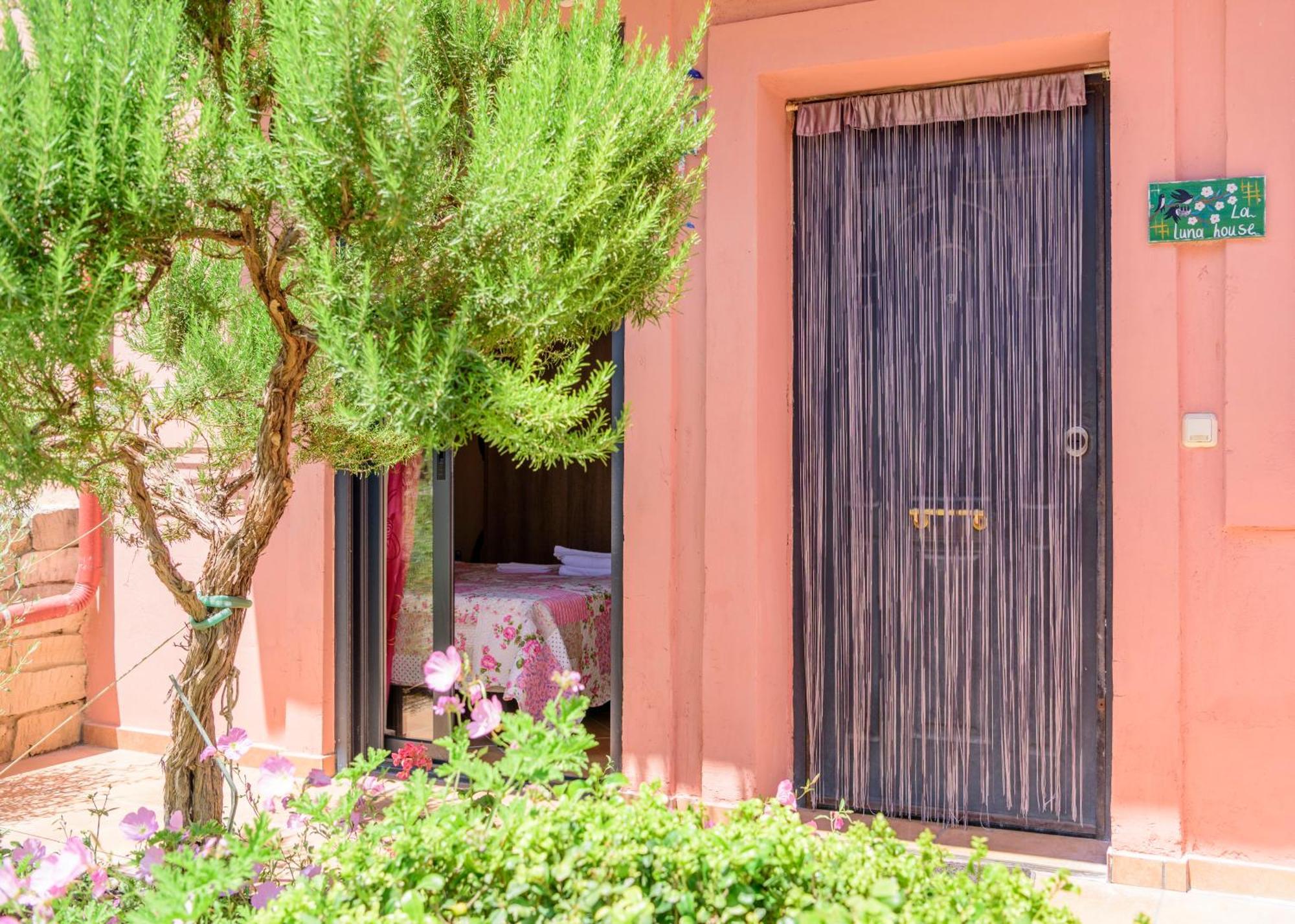 La Luna House بيفكوهوري المظهر الخارجي الصورة